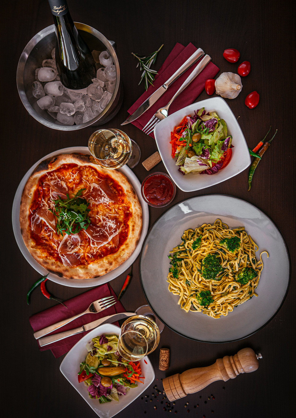 Gut Und Günstig Essen In Marburg Lahnterrasse • Mediterranean Restaurant in Marburg